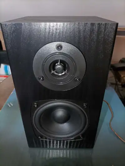 brand new studio monitor speakers, View more