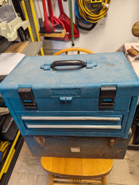 Tool boxes with socket set