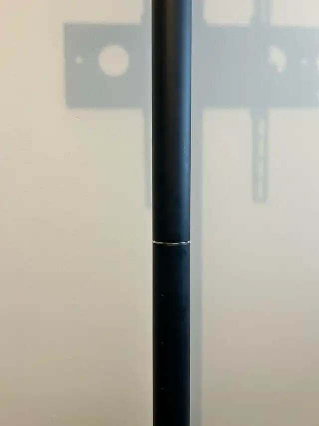 Mobile TV Cart for 13" to 60" Screens by VIVO in TV Tables & Entertainment Units in Vancouver - Image 6