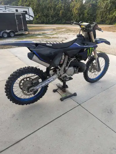 2023 YZ250 Great bike, well maintained. original owner. 100 hours on bike. Fresh top end and crank-1...