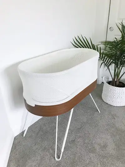 SNOO Smart Sleeper Bassinet rental (like new condition), View more