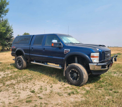 Lifted Ford F350 Diesel 4x4 (One owner)