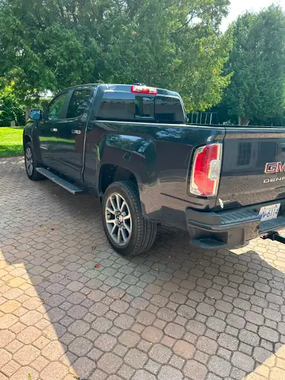 Pick up truck with hitch for pickup & deliveries Barrie area, View more