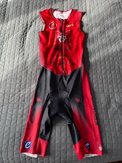 Louis Garneau Women’s size 4-6 (S/P) Red McGill Trisuit, View more