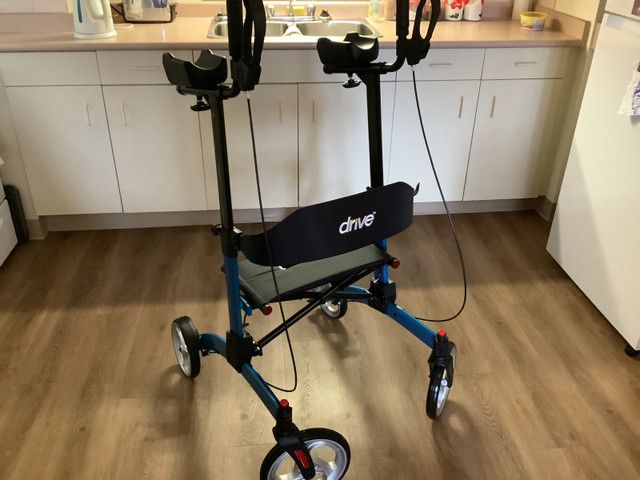 Rollator walker in Health & Special Needs in La Ronge - Image 2
