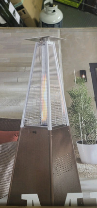 Propane Pyramid Flame Patio Heater   Brand New   In Box