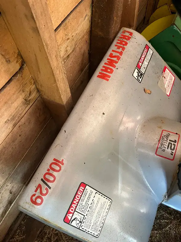 Snowblower Parts and Tractors in Snowblowers in Regina - Image 9