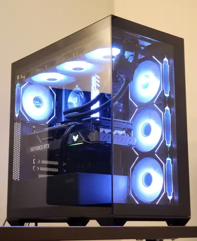 RTX 5090 Gaming PC - AMD Ryzen 9950X, View more