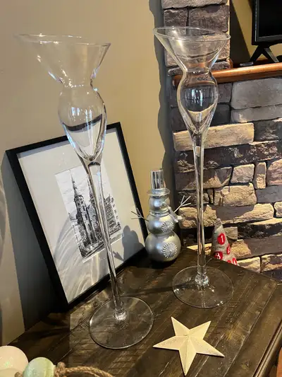 Beautiful Set Of Art Glass Flower Bud Vases, View more