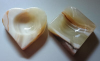 Vintage Natural Onyx Hand Carved Ashtrays Heart & Diamond Shaped