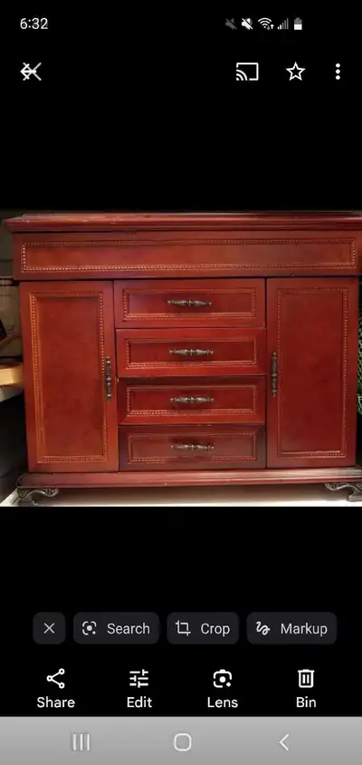 LARGE VINTAGE WOODEN JEWELRY BOXLARGE VINTAGE WOODEN JEWELRY BOX FOR SALE. TOP OPENS UP FOR STORAGE....