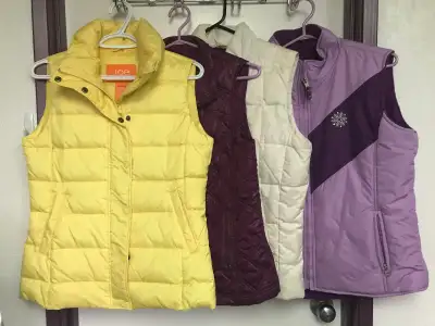 WOMEN'S VEST, View more