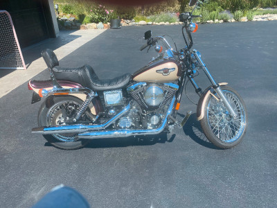 NEW 1998 HARLEY 95TH ANNIVERSARY DYNA WIDEGLIDE 150 KM UNUSED