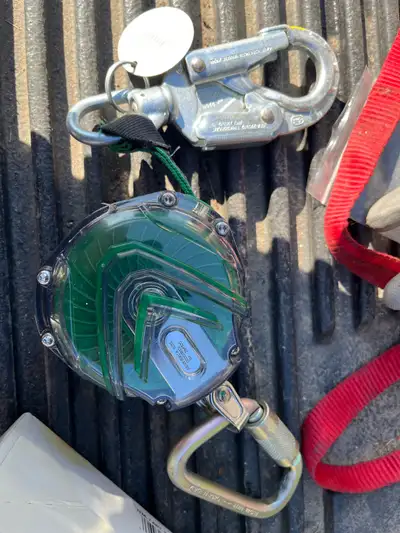 Self Retrating Lifeline: MSA V-Tec Pfl 63013-00ECA, View more