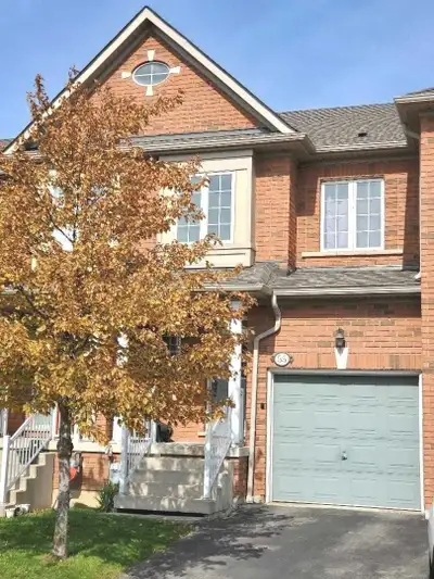 FOR RENT: Beautiful 3-Bedroom Townhouse in Meadowvale Village, View more