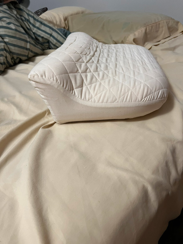 Various Pillows  in Health & Special Needs in Peterborough