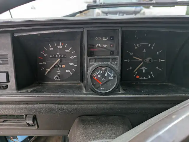 Westfalia 1984 *Négo.* in RVs & Motorhomes in Rouyn-Noranda - Image 7