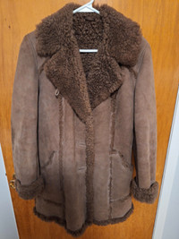 VINTAGE ICELAND Sheepskin jacket.