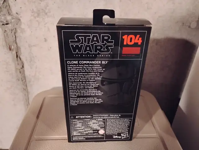 Star Wars Black Series Clone Commander Bly in Toys & Games in St. Catharines - Image 3