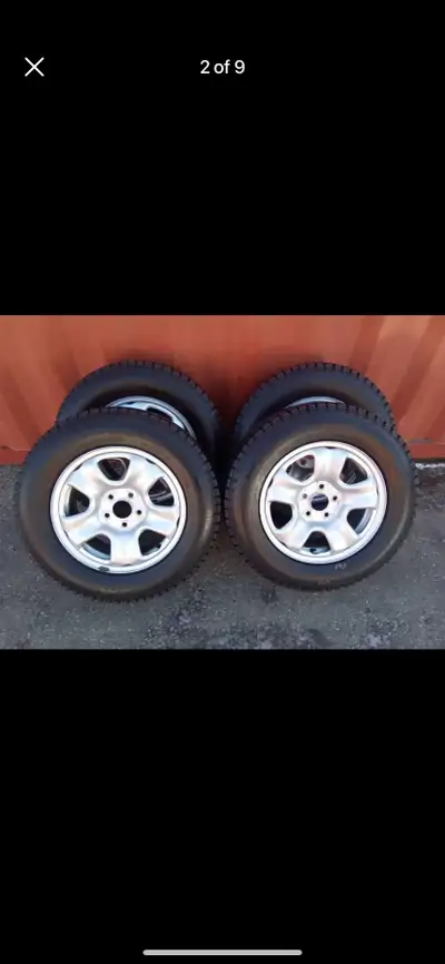 Set of 4 NEW NORD FROST winte tires with rims (215 70 16) pattern (5×114.3) HONDA C-RV