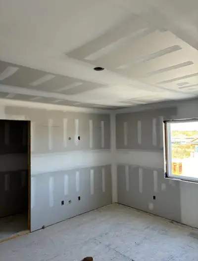 Professional Drywall Taping & Mudding – Clean Finish Looking for smooth, professional drywall taping...