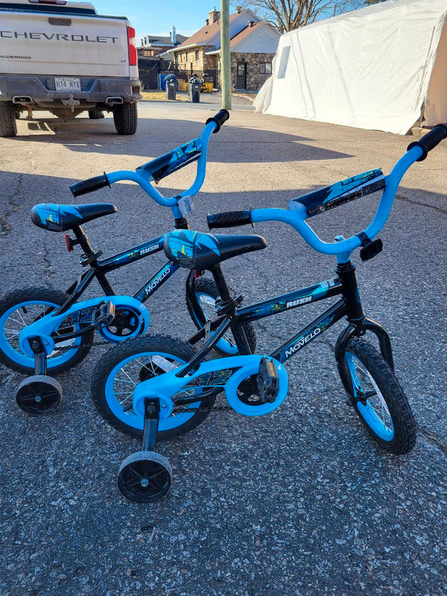 Vélo enfant à 4 roues  dans Enfants  à Longueuil/Rive Sud