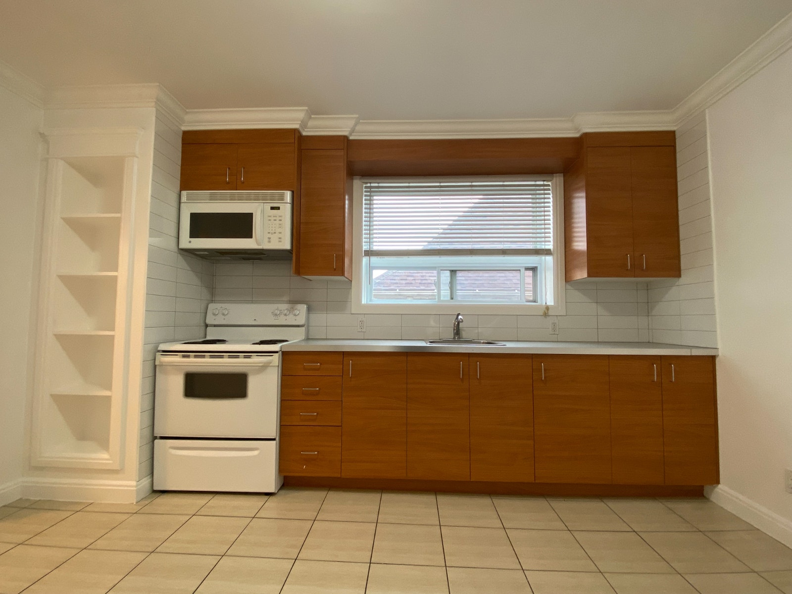 3 1/2 STYLE CONDO SITUER A PARC EXTENSION (CHAUFFER) — photo 2