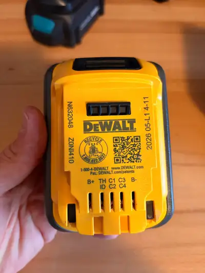 DEWALT DCB606 Battery Pack, View more