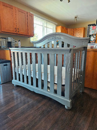 Baby Crib for Sale