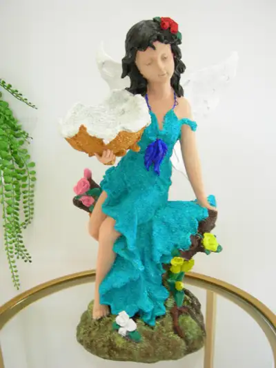 (2) Statues (peintes à la main), View more