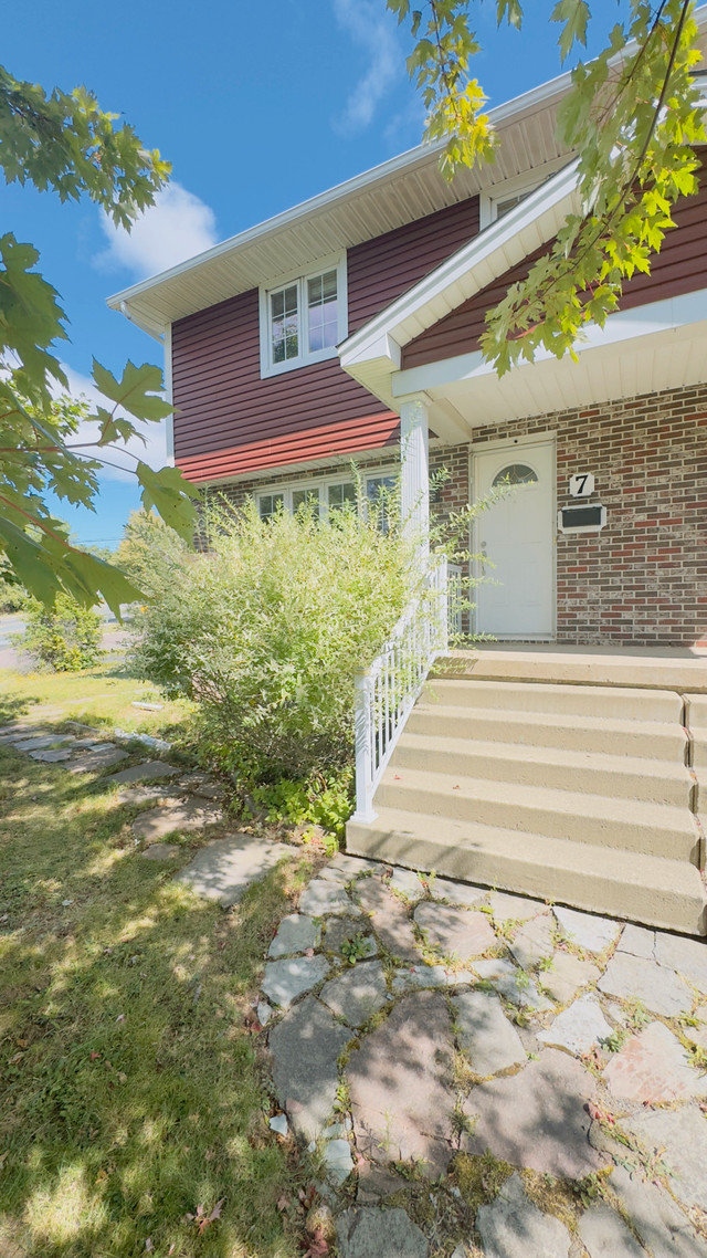 3 bedroom rental Moncton in Long Term Rentals in Moncton - Image 2