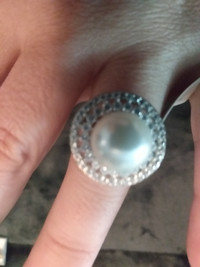 NEW Platinum Plated Sterling Silver Cubic and Pearl Halo Ring