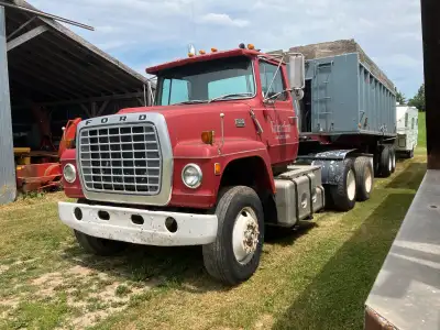 Good old truck ready for your desires 350 Cummins 13 speed wet line must see to complete your questi...