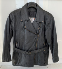Classic Leather Jacket - Veste en cuir - Size / Taille 16
