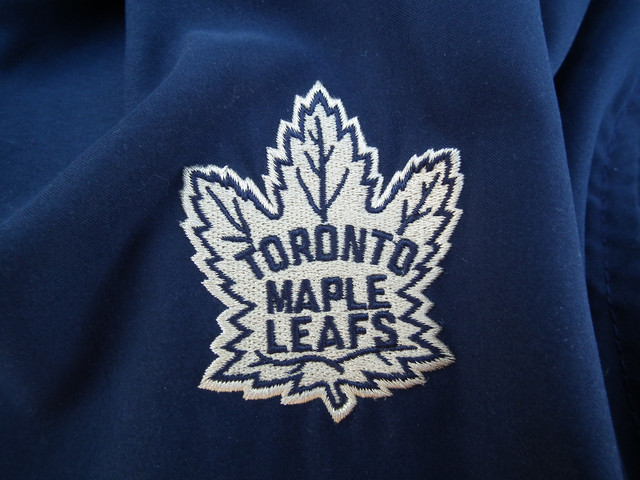 Toronto Maple Leafs Roger Edwards Men's Jacket-Size XL in Men's in Hamilton - Image 4