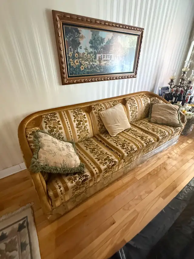 furniture estate sale in Multi-item in Laval / North Shore - Image 10