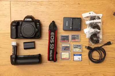 Canon 5D Mark IV w/ Grip & CF Cards Priced to Sell, View more