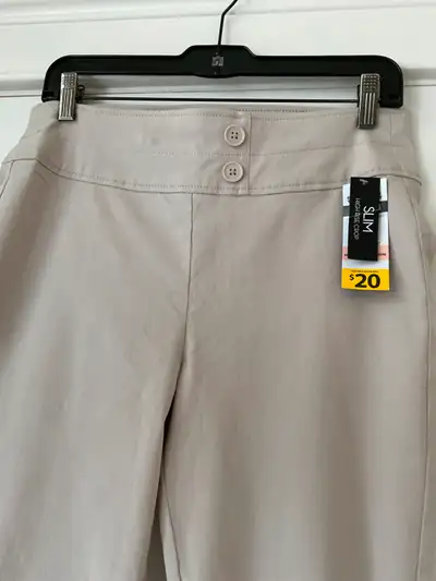 Ladies pants, View more