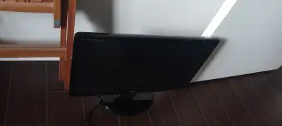 LG Computer Monitor 19x12 inch With Stand, View more