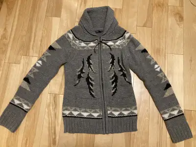 Norwegian sweater with zip, View more