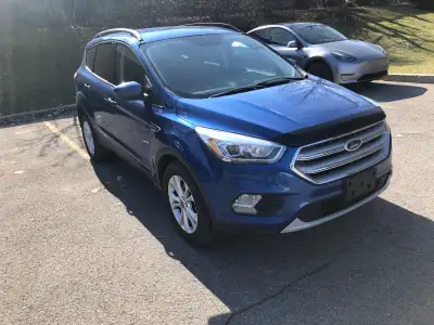 2018 ford Escape 1/5 Engine all wheel drive accident free rust proof with no issues no dent or rust...