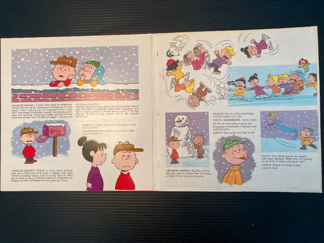 Vintage A Charlie Brown Christmas Vinyl LP Complete Booklet  Exc dans Art et objets de collection  à Ville d’Edmonton - Image 3