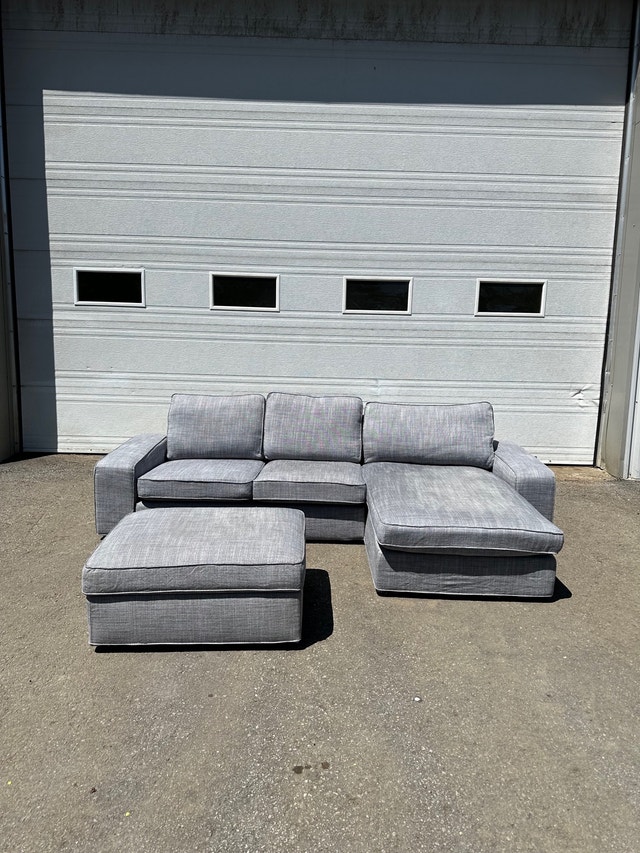 Livraison gratuite. Divan Sectionnel gris avec pouf Sofas et futons