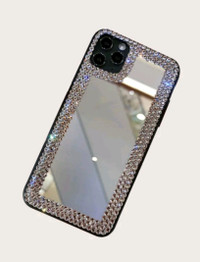 *BRAND NEW -IN SEALED PACKAGE!* iPhone 12/12 Pro Decorative Case