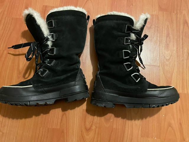 Ladies Sorel Winter bootsSize 7Like new, worn three times. L in Women's - Shoes in City of Toronto - Image 3