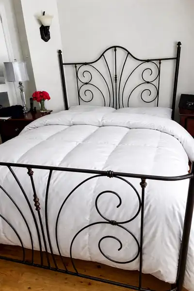 Lit en métal, View more