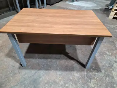 AS NEW ! Desk Table Bureau 30x48x30 $120, View more