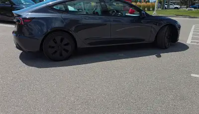 The car is in PERFECT condition. NO FINANCING. Private sale.