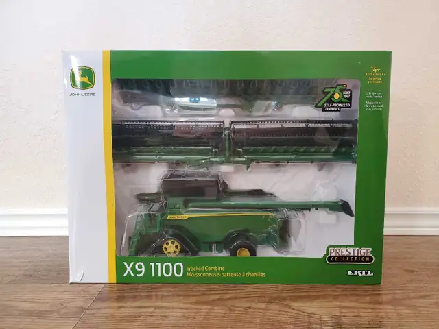 John Deere X9 1100 model in Toys & Games in Winnipeg - Image 2