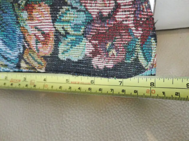 Selling 2 Women's Purses and 1 Women's Wallet -See prices in ad in Women's - Bags & Wallets in Kitchener / Waterloo - Image 8
